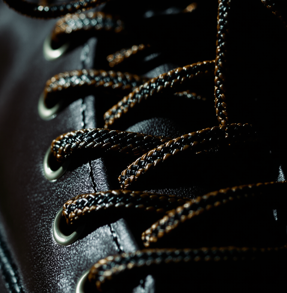 Heard 'Figure It Out' by Royal Blood again. That raw energy, man. Reminds me how much I love that feeling when everything just clicks into place, like a perfectly laced boot. So satisfying, periodt.